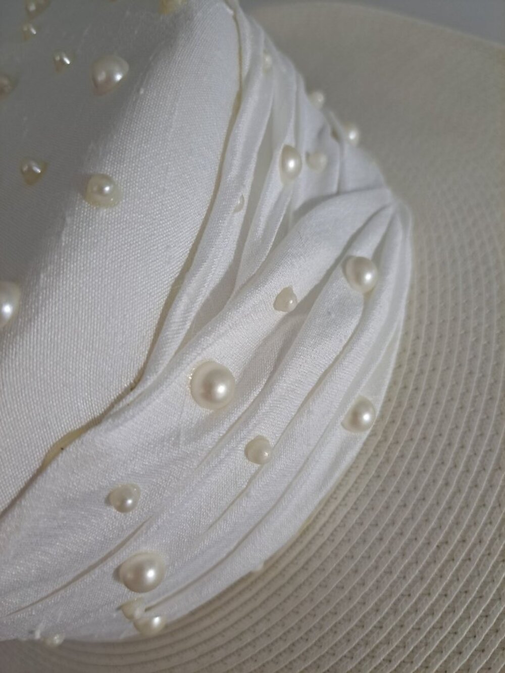 Whittall & Shon Kentucky Derby Hat White Wide-Brim Church Pearl Accents Formal - Picture 3 of 9